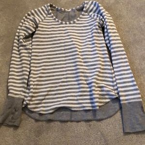 Lululemon top!